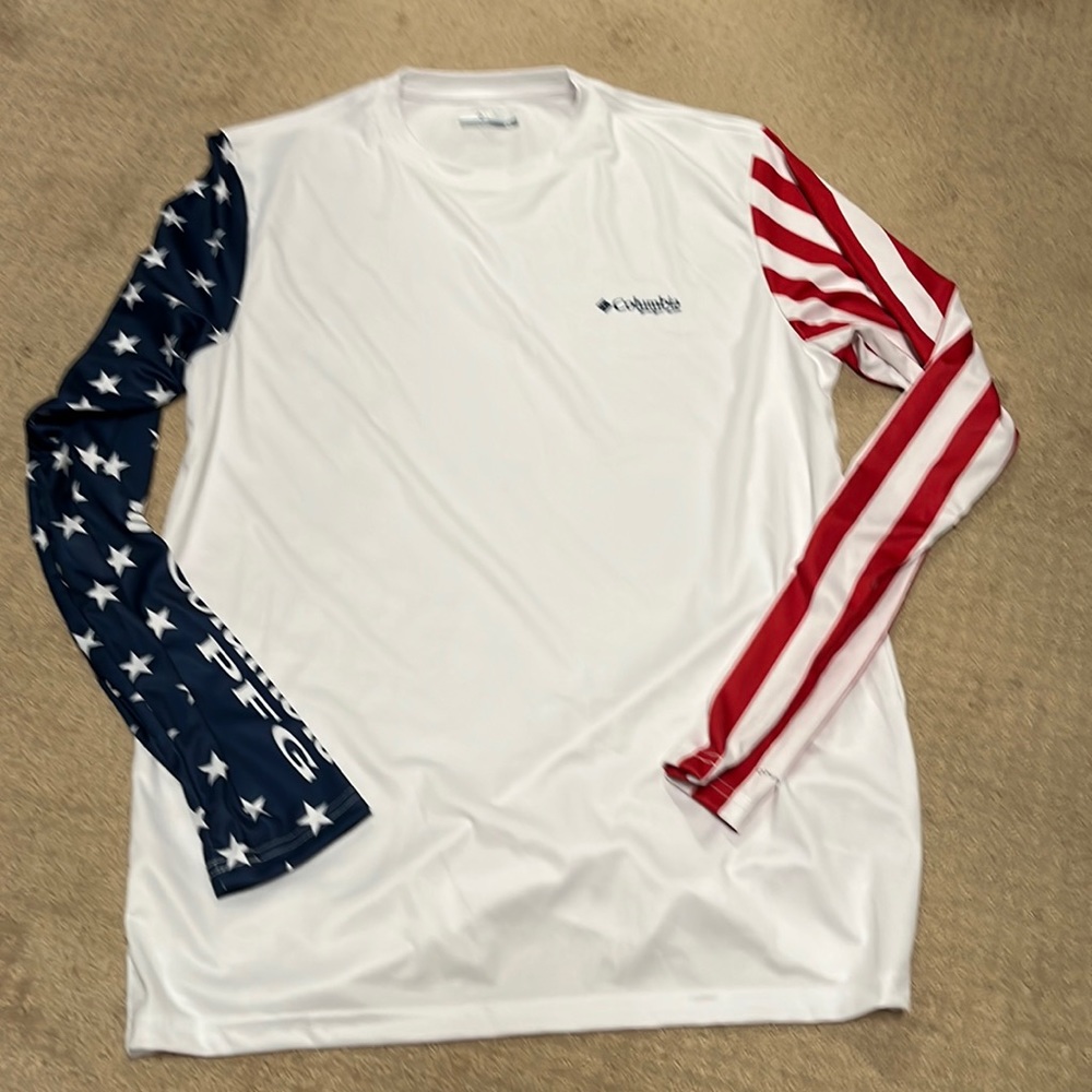 Columbia fishing shirt